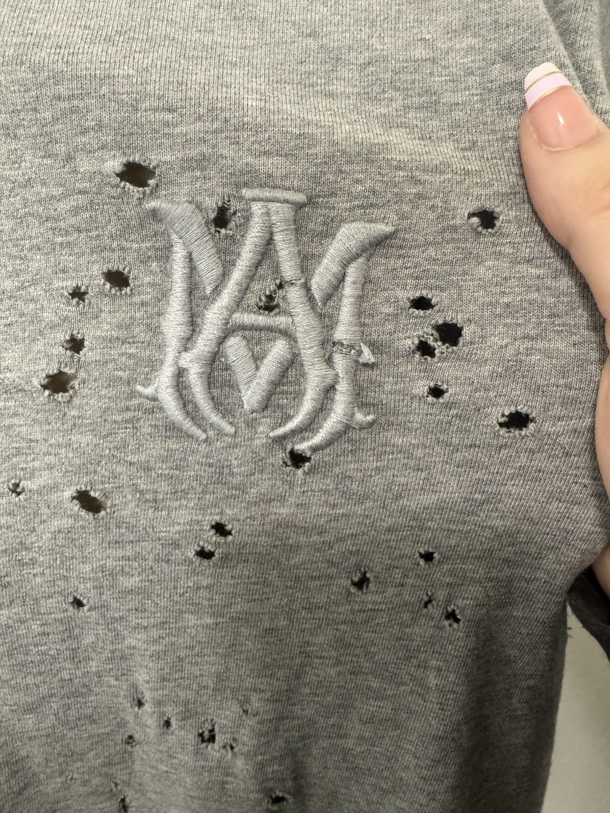 Amiri NWT Amiri Shotgun Embroidered Distressed Tee in Grey Size US L / EU 52-54 / 3 - 6 Thumbnail