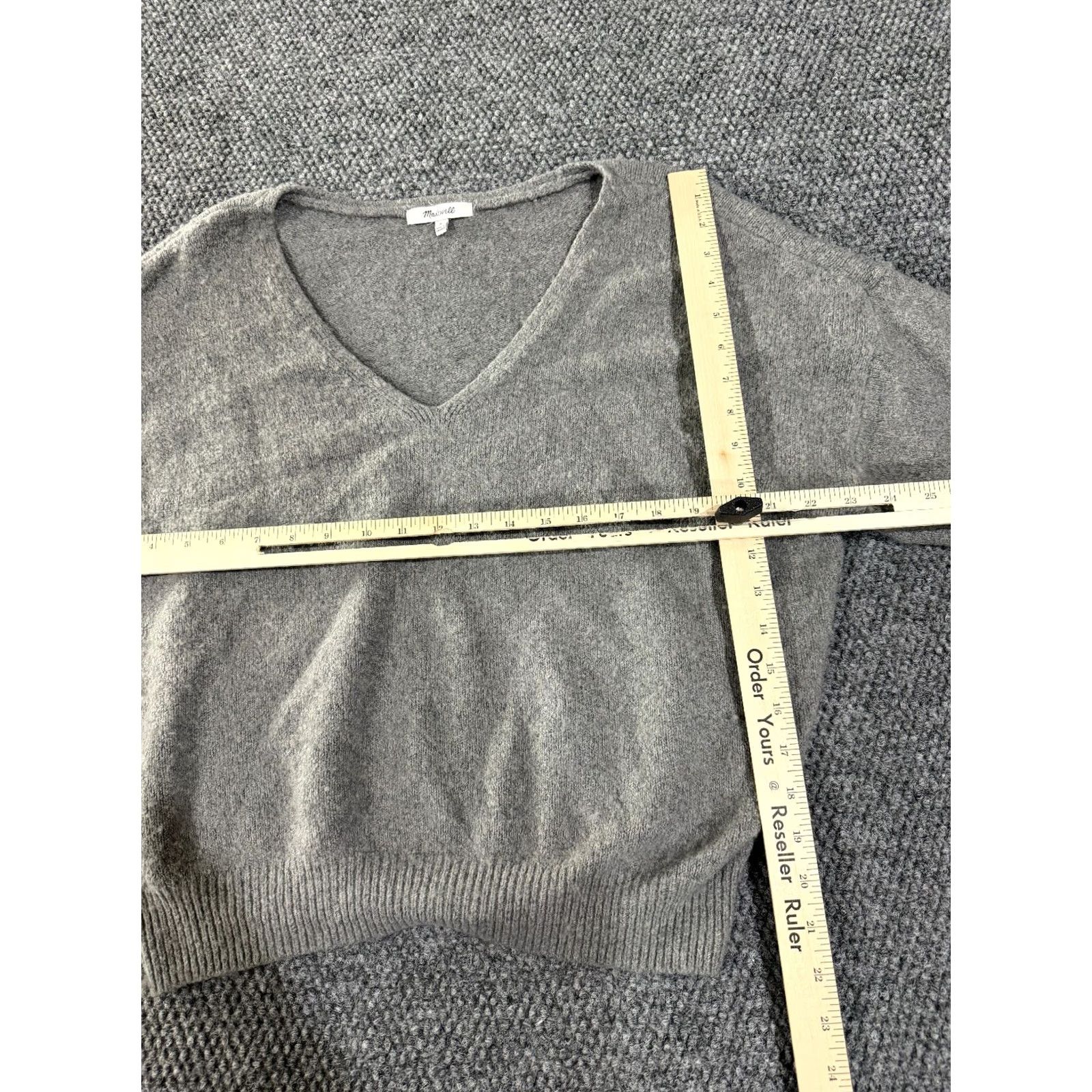 Madewell Madewell Sweater Womens M Gray V-Neck Pullover Knit Glitter Wool Cotton Polyamide All Seasons Casual Pullover Fall Winter Girls? Size M / US 6-8 / IT 42-44 - 5 Thumbnail
