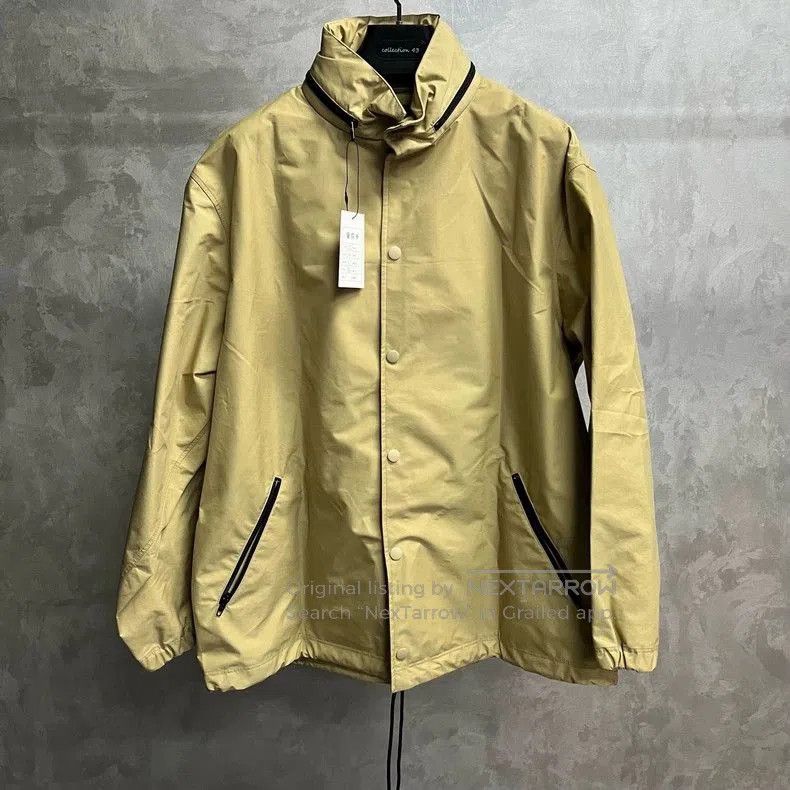 Balenciaga Balenciaga Beige Logo Print Hooded Jacket. Size US XXS / EU 40 - 1 Thumbnail