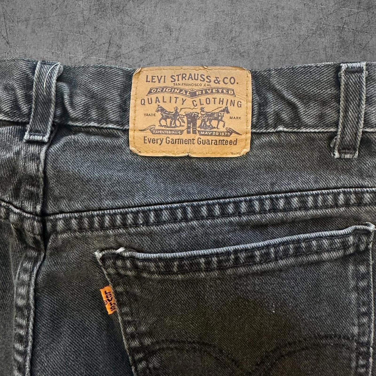 Levi's Vintage 1999 Black Levi Orange Tabs Size US 31 - 8 Thumbnail