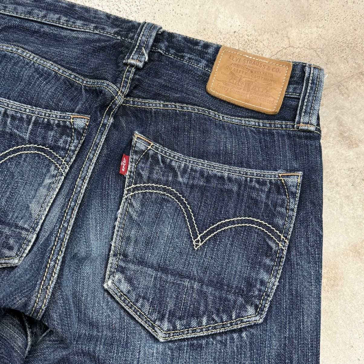 Levi's Levis 505 Selvedge Slim Straight Distressed Denim Pants Size US 28 / EU 44 - 18 Thumbnail