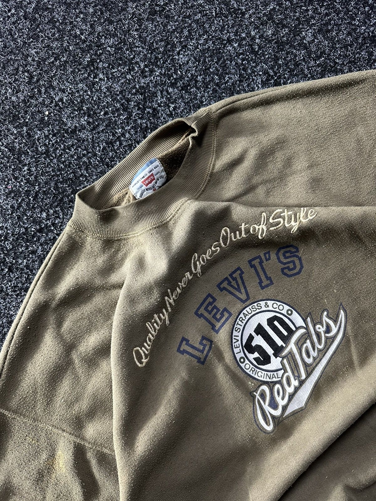 Levi's × Vintage 🚨 LEVI’S 510 Crazy Vintage 90s Sweatshirt big logo RARE Size US M / EU 48-50 / 2 - 4 Thumbnail