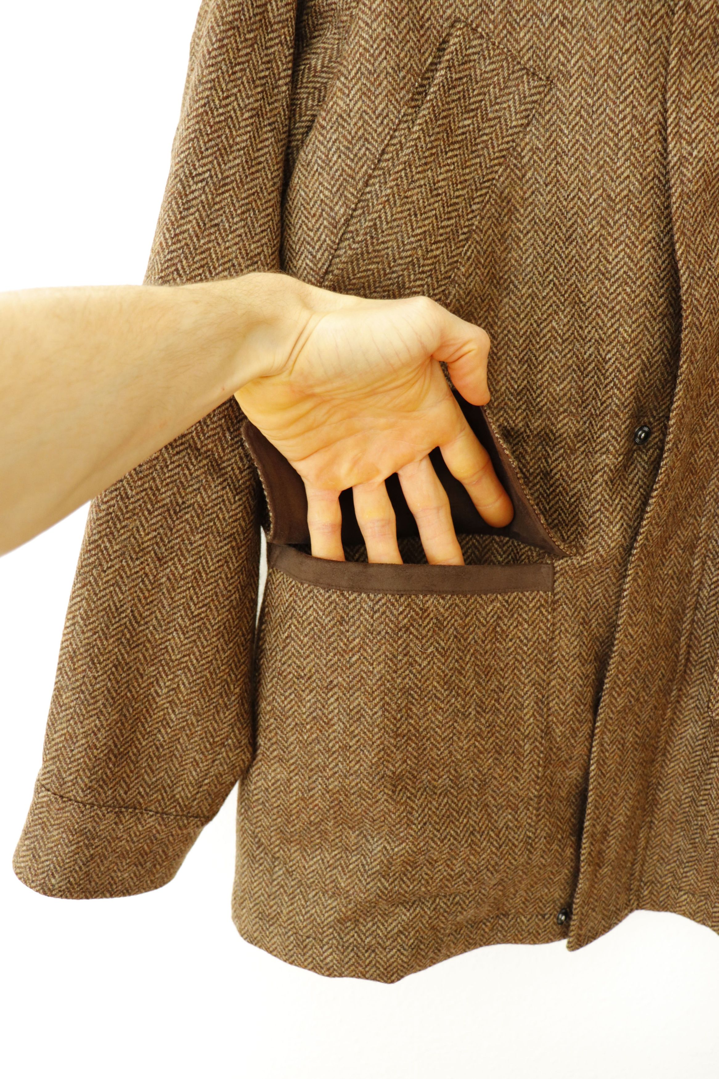Anglo-Italian Cavour Raglan City Jacket in Herringbone Tweed Size US S / EU 44-46 / 1 - 10 Thumbnail