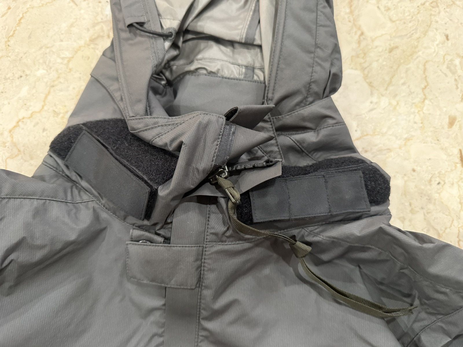 Acronym J36-WS Windstopper Hardshell Jacket size Medium Size US M / EU 48-50 / 2 - 6 Thumbnail