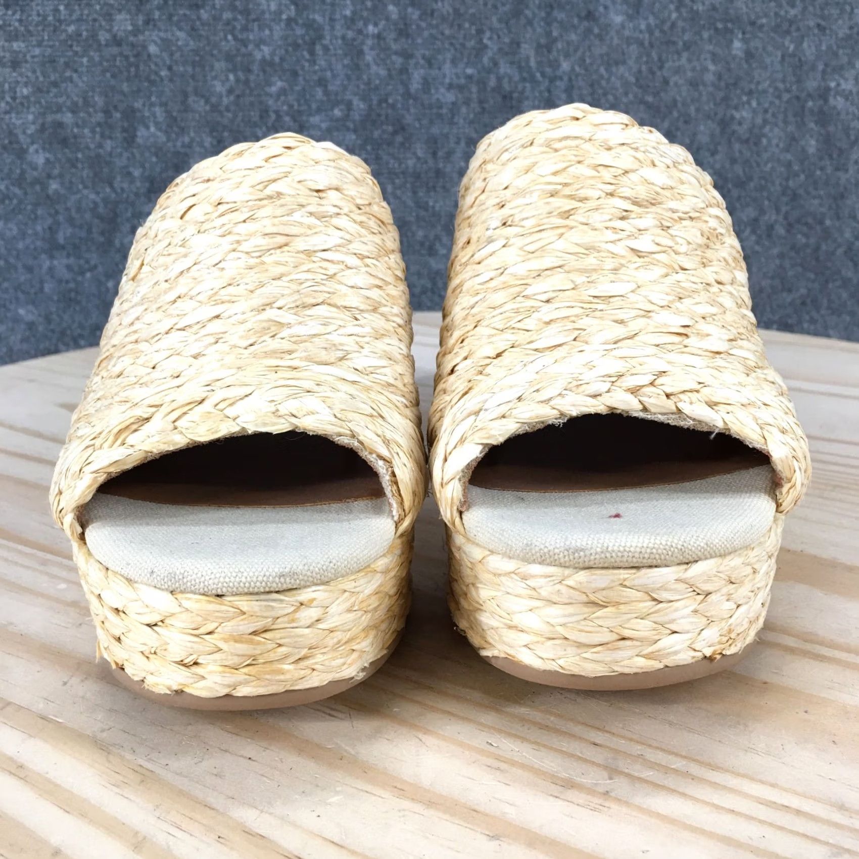 Vintage Universal Thread Sandals Womens 7 Beige Platform Slides Casual Woven Footwear Mens? Size US 7 / IT 37 - 4 Thumbnail