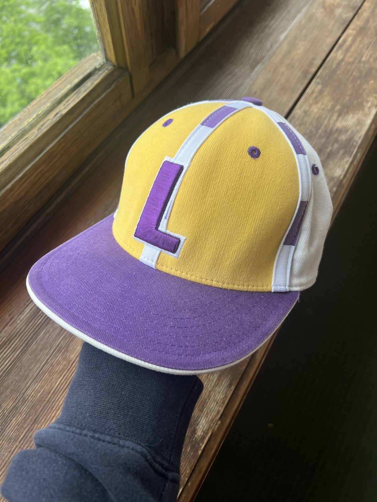 NBA Vintage Y2K Los Angeles Cap Hat Size ONE SIZE - 2 Thumbnail