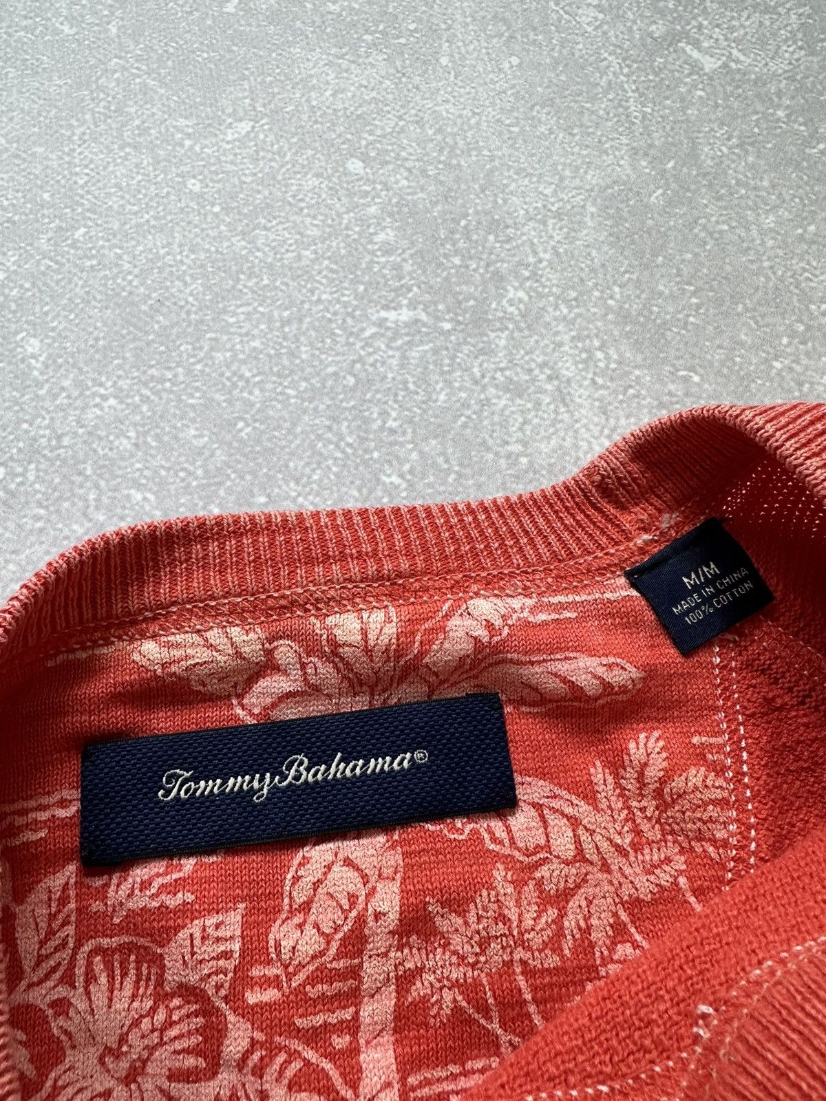 Tommy Bahama tommy bahama sweatshirt size medium Size US M / EU 48-50 / 2 - 4 Thumbnail