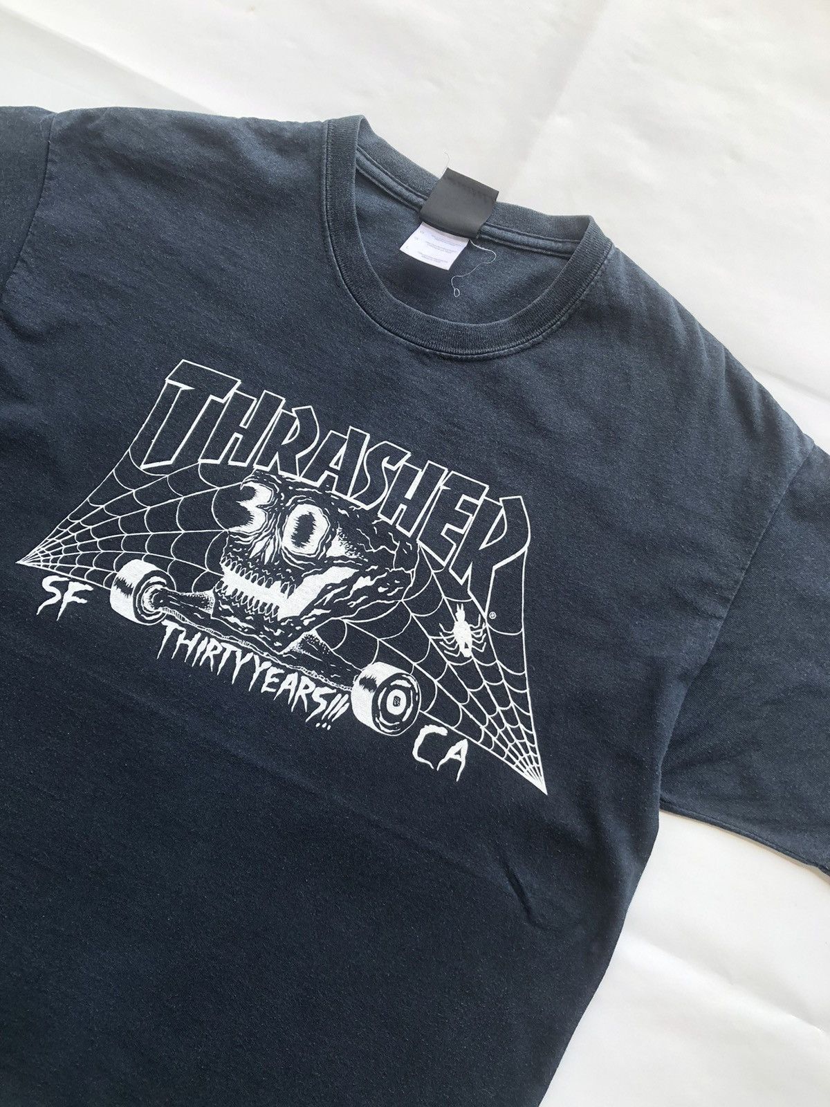 Japanese Brand × Thrasher 00s Thrasher Magazine ThirtyYears T-Shirt Size US L / EU 52-54 / 3 - 3 Thumbnail
