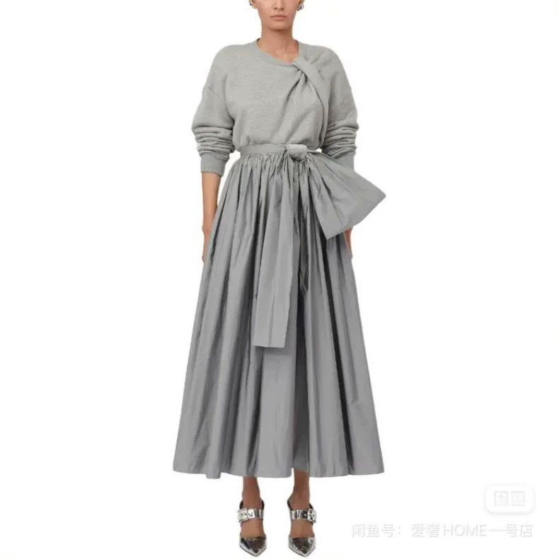 Alexander McQueen Alexander McQUEEN size 42 High waisted skirt 2505-Nextarro Size 30" / US 8 / IT 44 - 2 Thumbnail