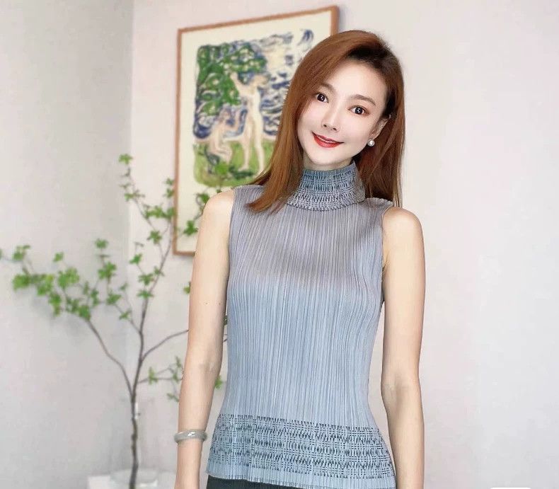 Issey Miyake issey miyake size:3 Blue pleated vest Size XXS / US 00 / IT 34 - 5 Thumbnail