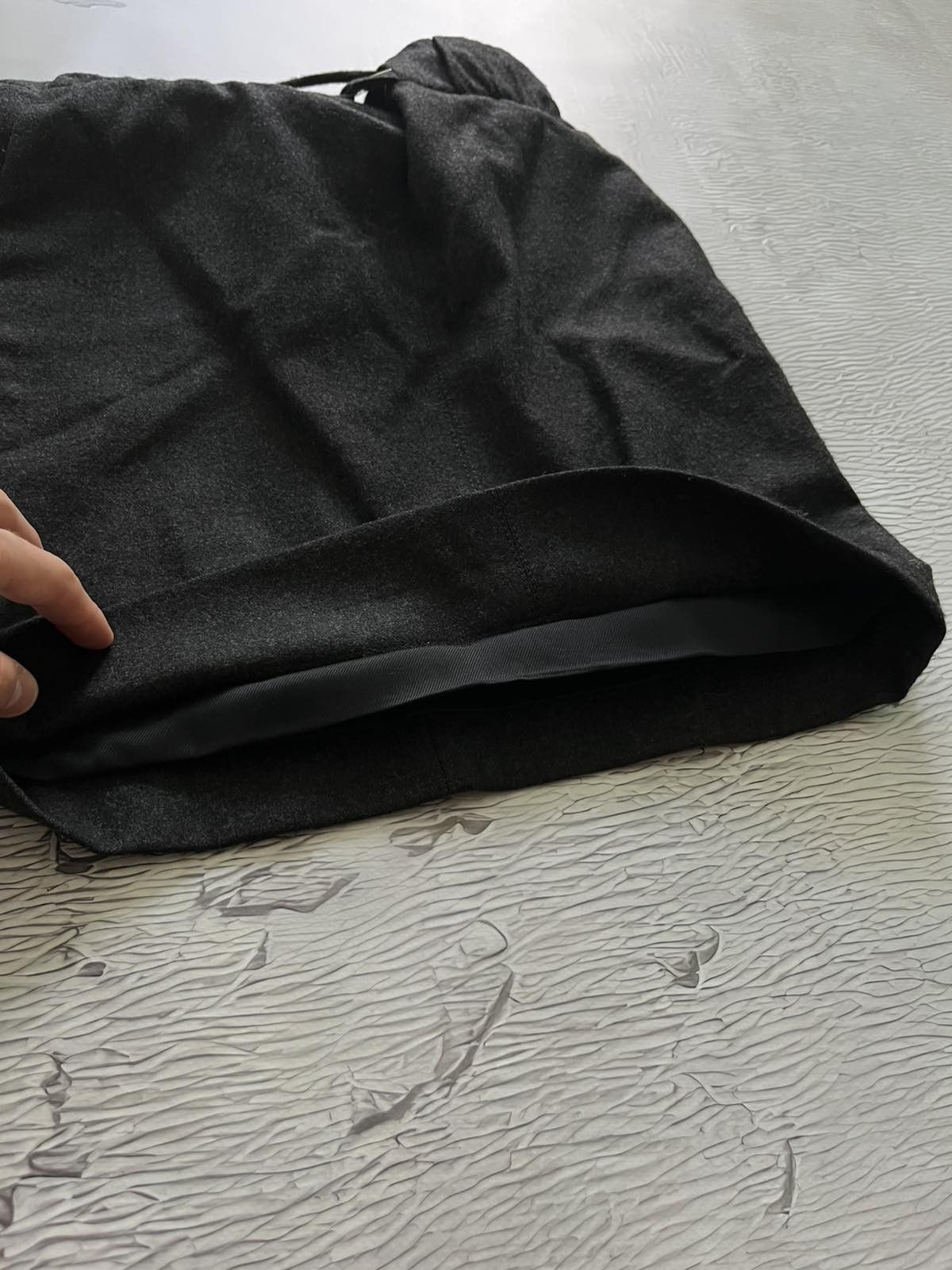 Gucci Gucci x Tom Ford Vintage Midi Skirt Cashmere Wool Size 27" / US 4 / IT 40 - 6 Thumbnail