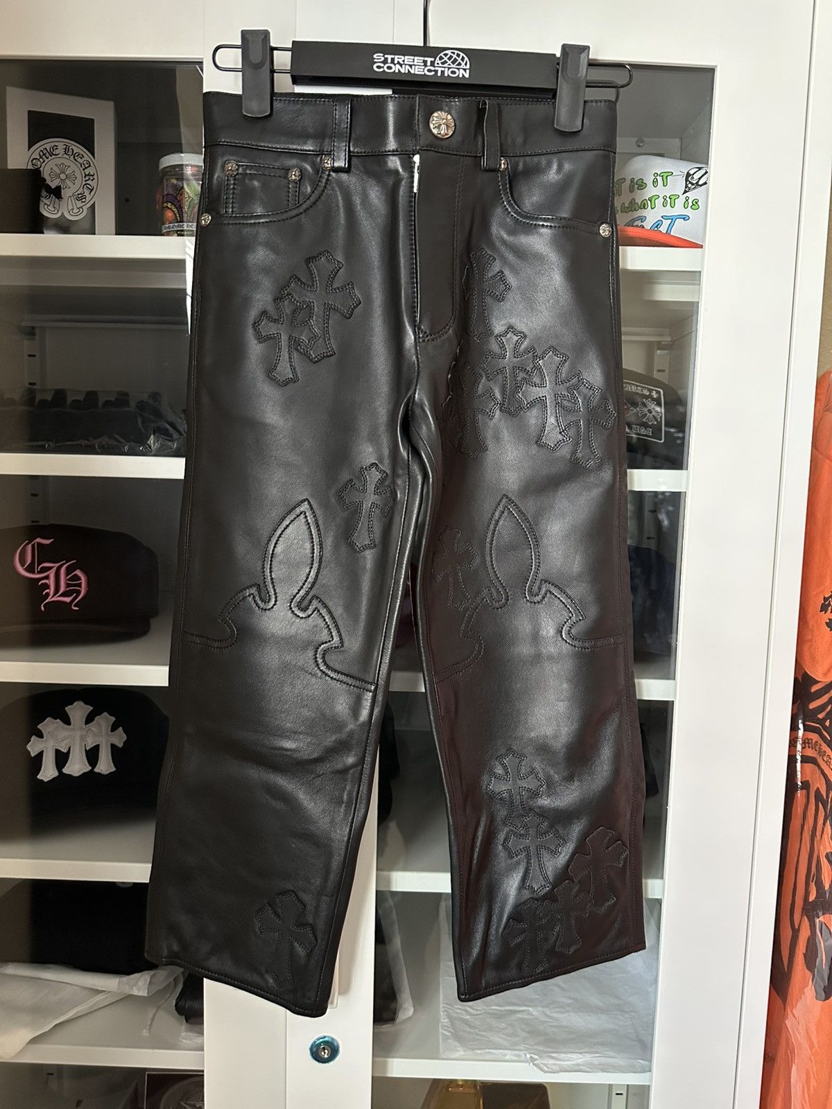 Chrome Hearts CHROME HEARTS KIDS YOUTH LEATHER FLEURKNEE CROSS PATCH PANT Size US 26 / EU 42 - 3 Thumbnail