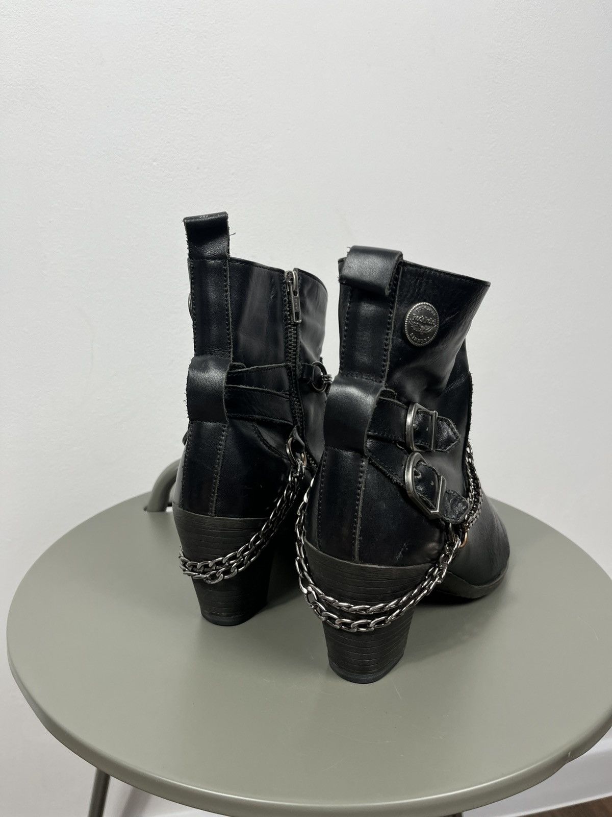 Other Rock Rebel Black Chain Zip Ankle Boots Womens EU 39 Size US 8 / IT 38 - 9 Thumbnail