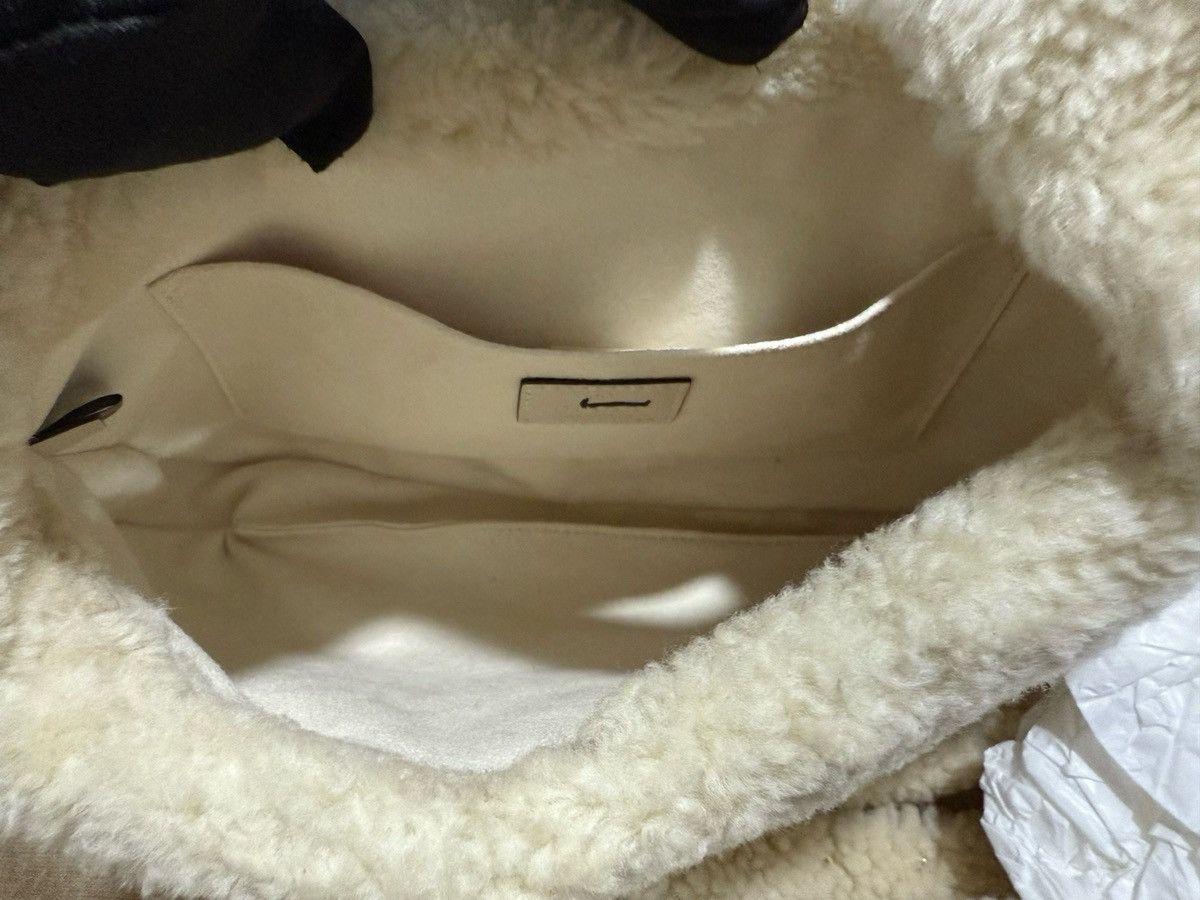 Gucci Small Shearling Jackie 1961 Hobo White Size ONE SIZE - 5 Thumbnail