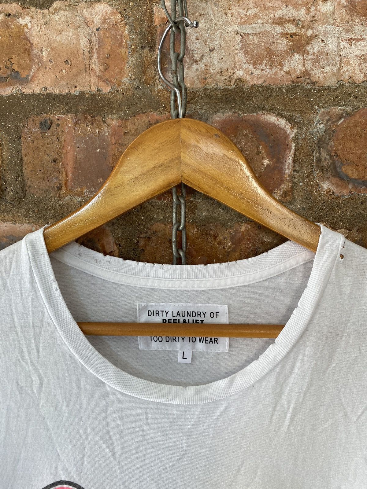 PEEL&LIFT Peel & Lift 1st DICK logo distressed tee Size US M / EU 48-50 / 2 - 7 Thumbnail