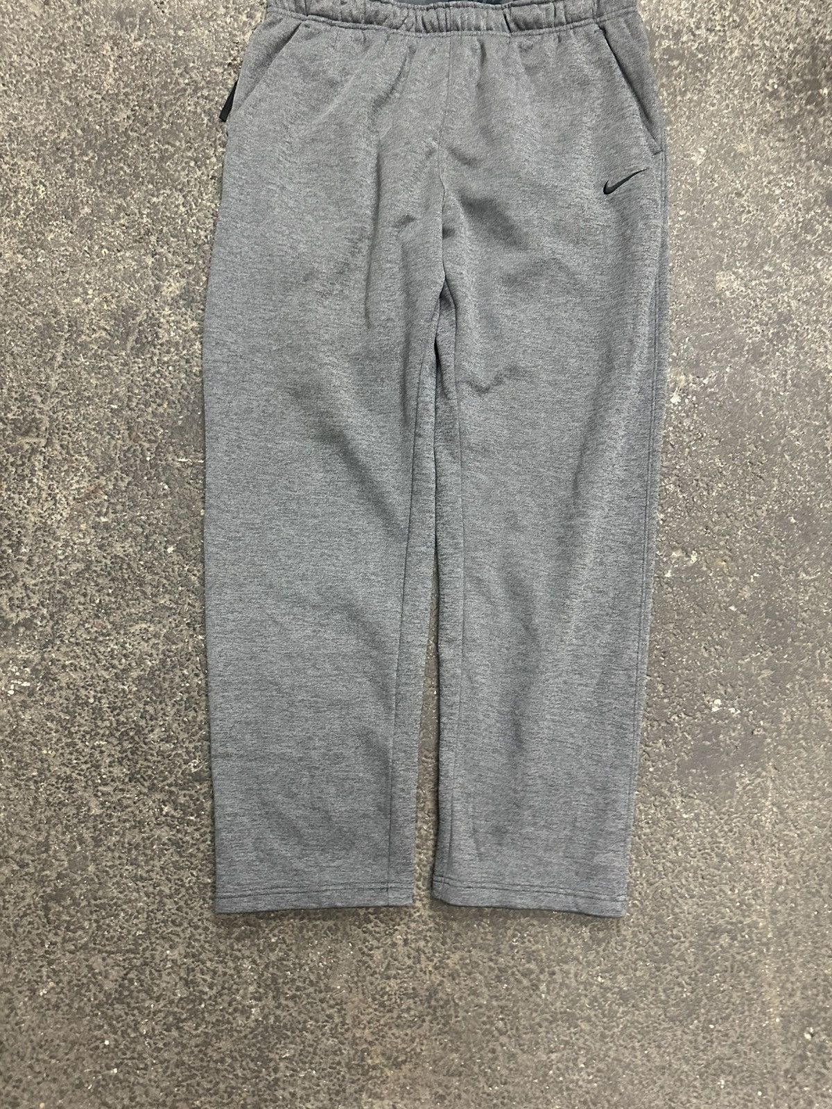 Other Nike Therma fit sweatpants Size US 34 / EU 50 - 2 Thumbnail