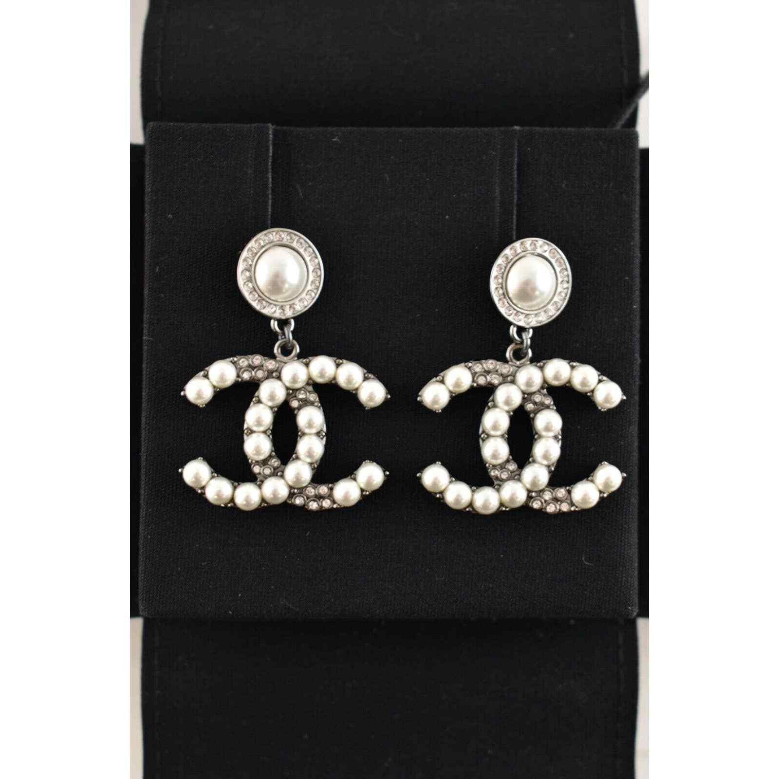 Chanel Chanel Ruthenium Pearl Large Dangle Drop Statement Earrings Size ONE SIZE - 8 Thumbnail