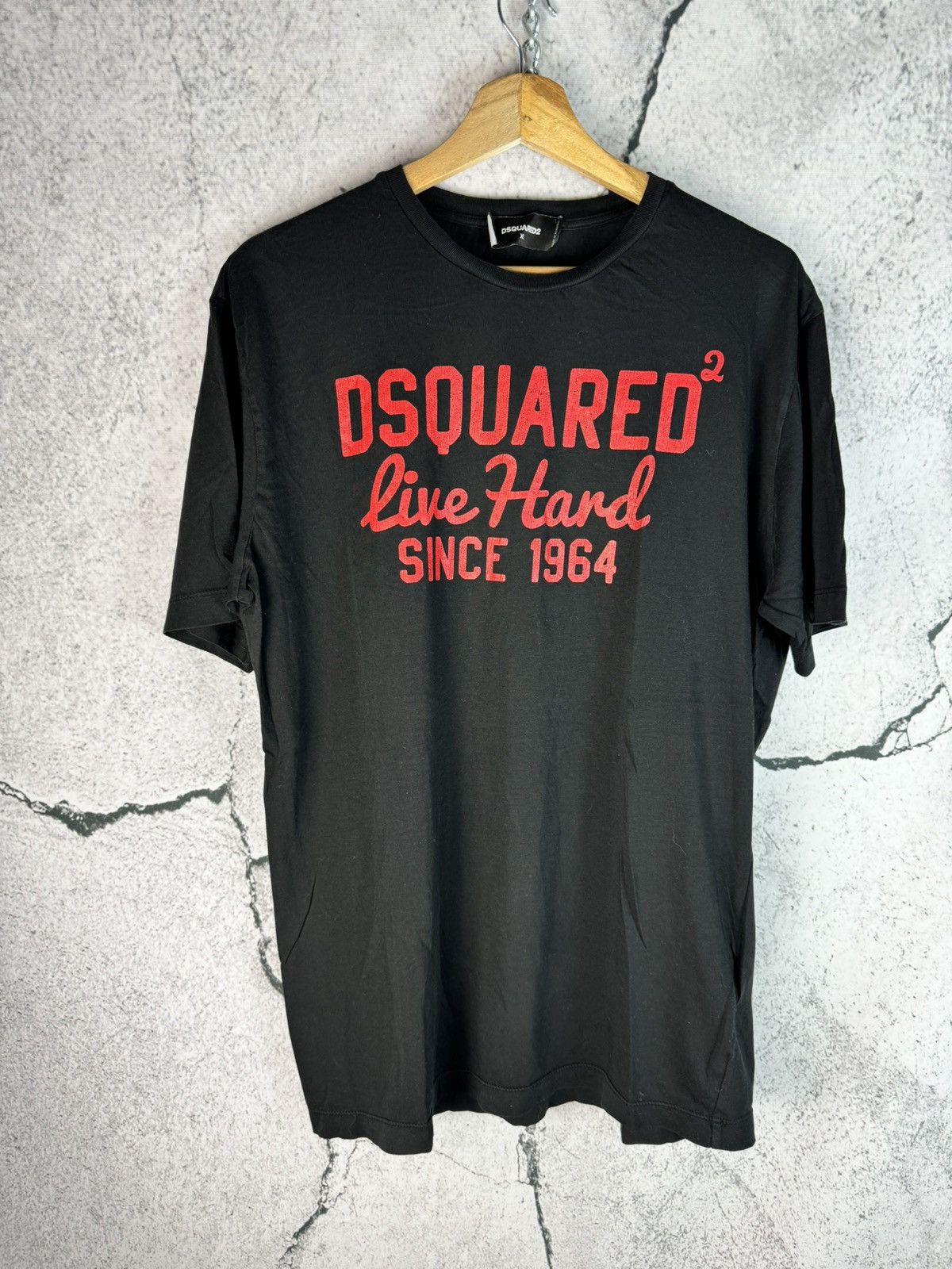 Dsquared2 Men’s Dsquared2 T-Shirt Luxury Big Logo Size Medium Size US XL / EU 56 / 4 - 1 Thumbnail