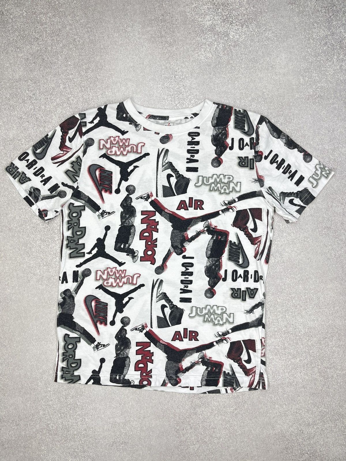 Jordan Brand × Nike × Vintage Mens Nike Air Jordan T Shirt Full Print Jump Man Size US S / EU 44-46 / 1 - 2 Thumbnail