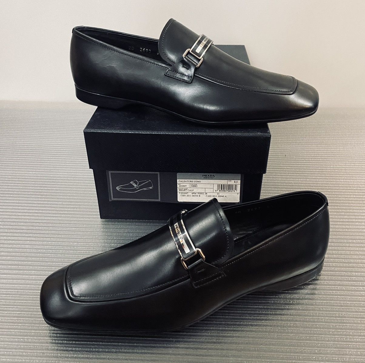 Prada Prada 🇮🇹 Nero smart calf metal logo plate vamp loafer 9.5 NEW Size US 9.5 / EU 42-43 - 2 Thumbnail