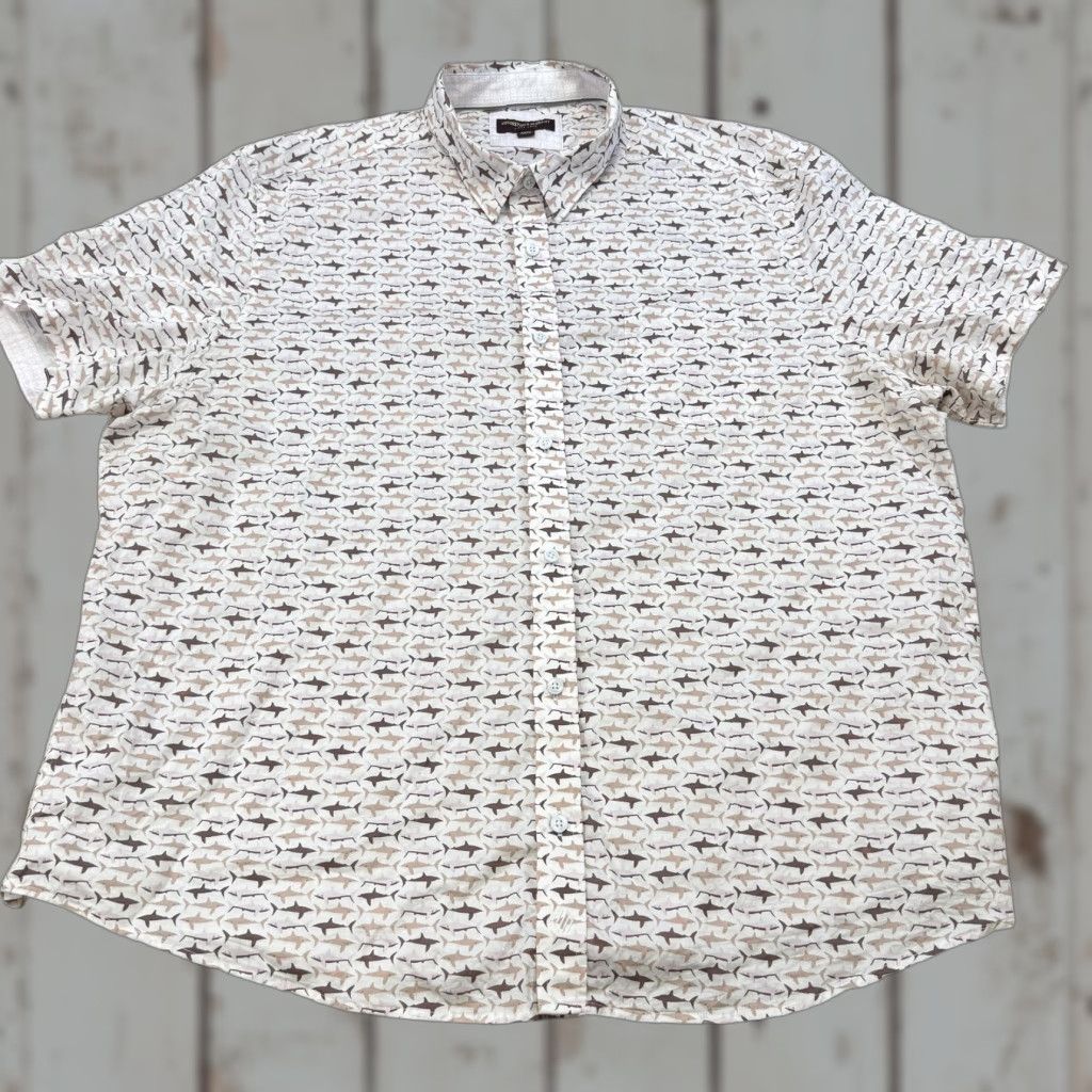 Johnston & Murphy Johnston & Murphy Shirt Mens 3XL White Short Sleeve Button-Up Nautical Graphic Print Pocketed Pocket Shark Print Casual Size US XXL / EU 58 / 5 - 1 Thumbnail