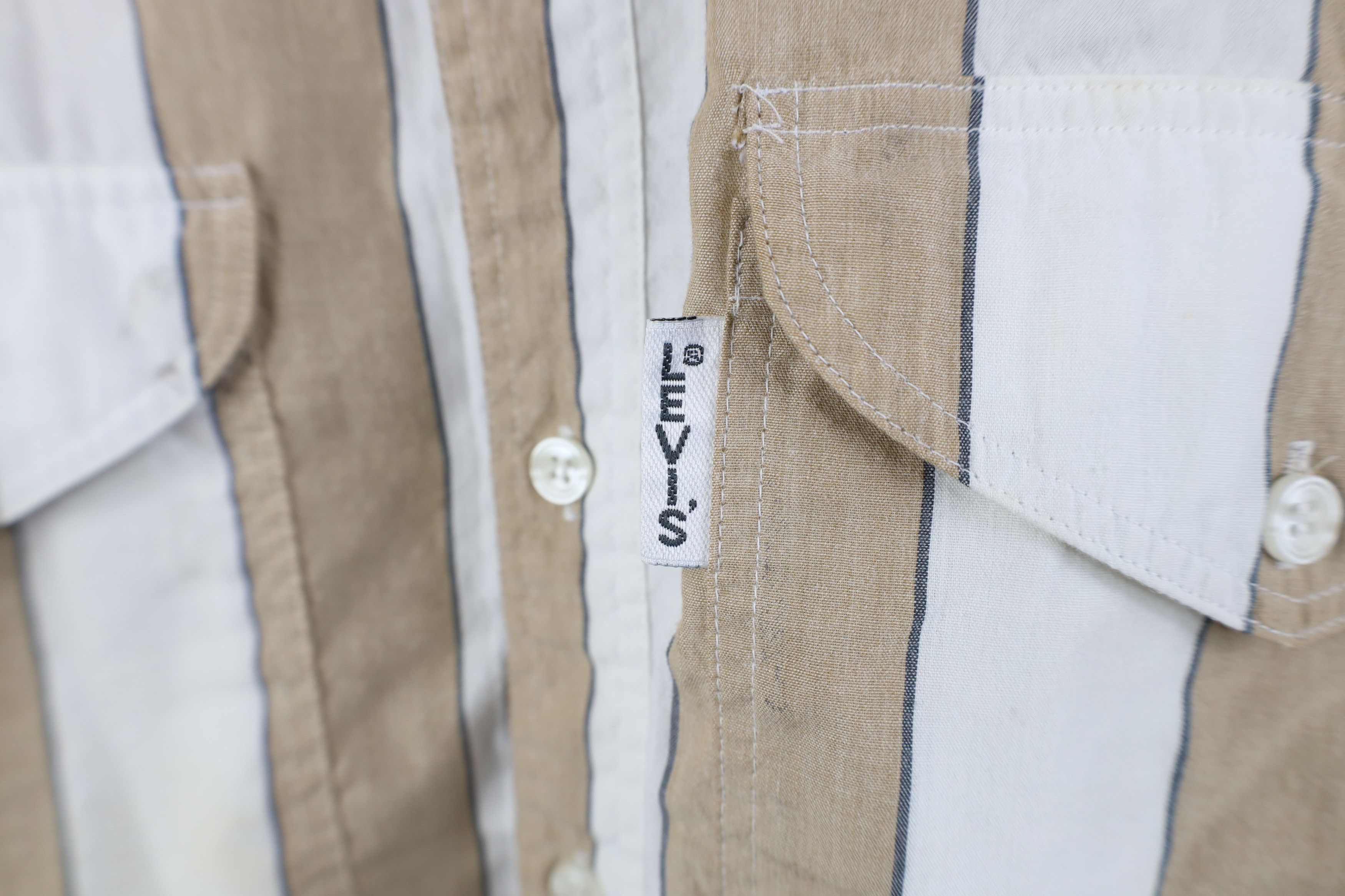 Levi's Vintage 80s Levis Big E Short Sleeve Button Down Shirt Size US L / EU 52-54 / 3 - 4 Thumbnail