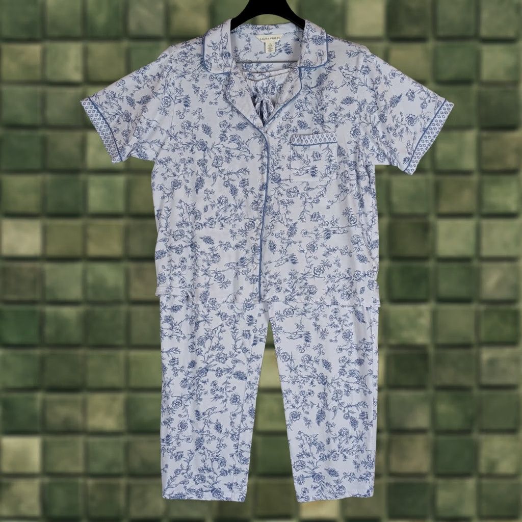 Laura Ashley Laura Ashley Women XL Blue Toile Floral Pajama Set Size ONE SIZE - 1 Thumbnail