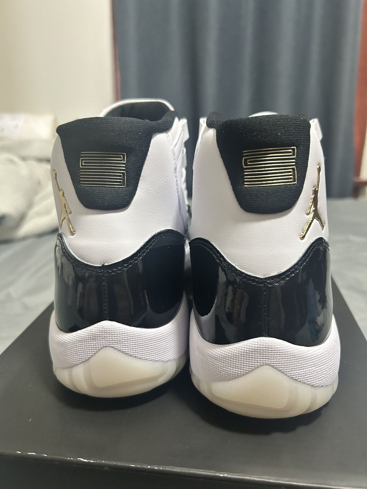 Jordan Brand × Nike Nike Air Jordan Retro 11 Gratitude Size 10.5 Size US 10.5 / EU 43-44 - 6 Thumbnail