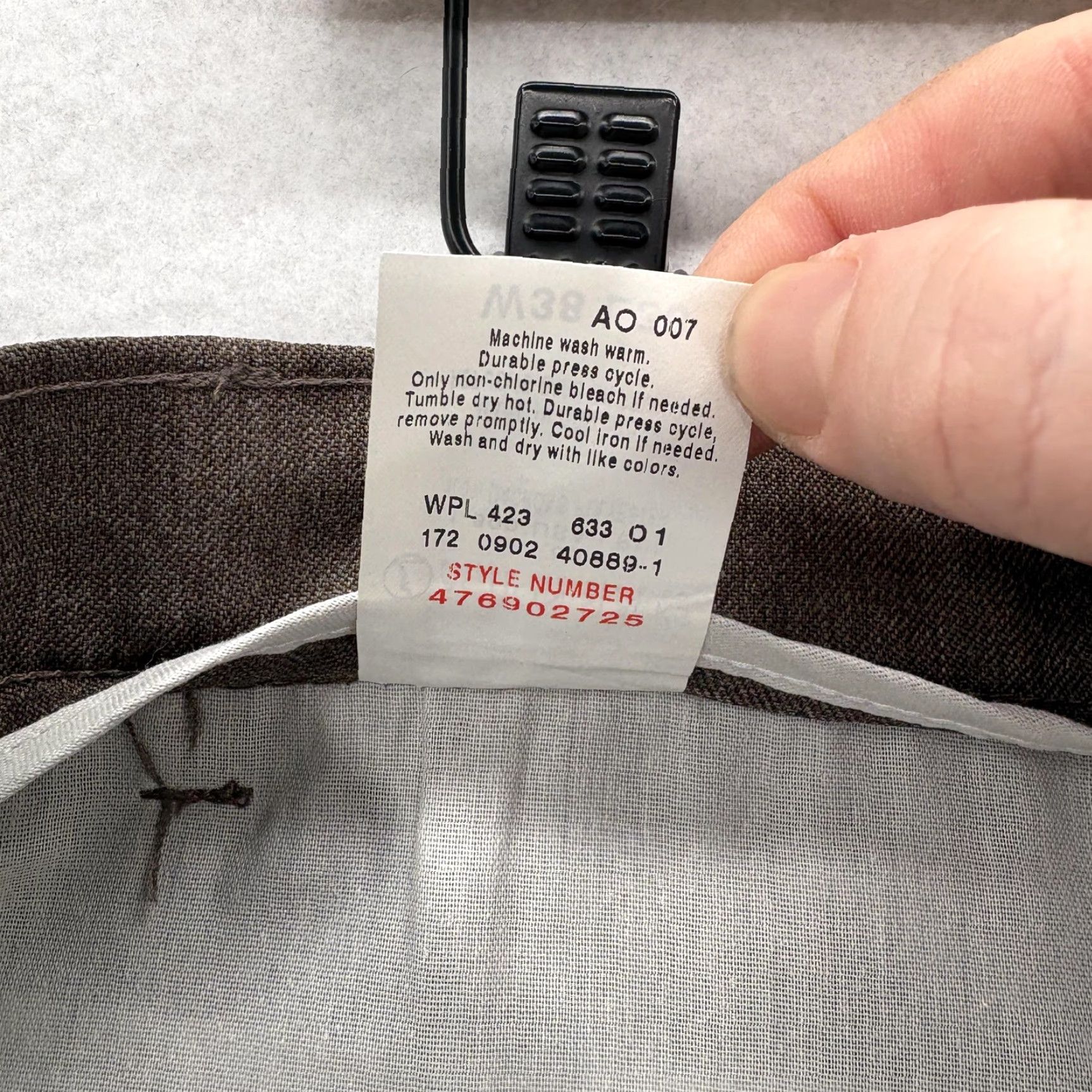 Levi's VINTAGE Levi's Action Slacks Dress Pants Mens 38x30 Brown Polyester Flat Front VTG Casual Size US 38 / EU 54 - 6 Thumbnail