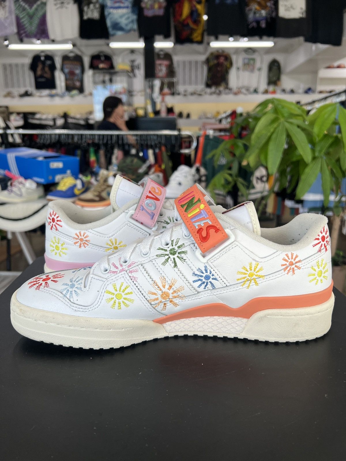 Adidas Adidas Forum Low Love Unites Pride Sz. 10 (2021) Size US 10 / EU 43 - 3 Thumbnail