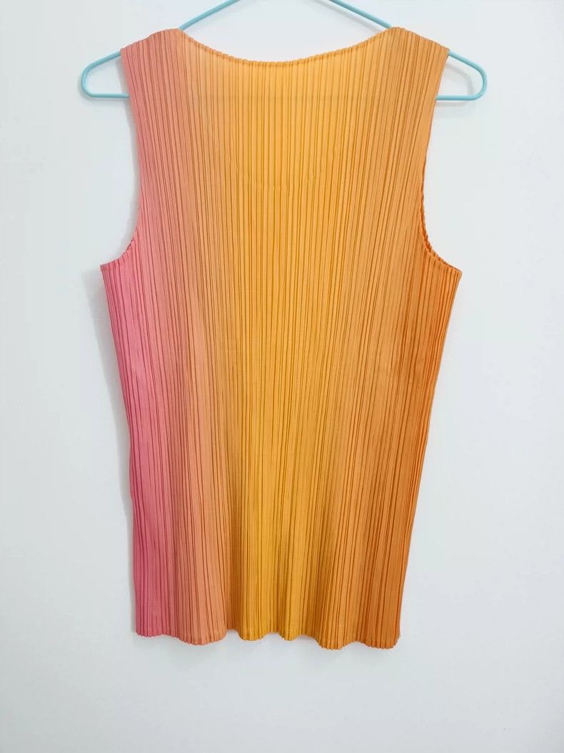 Issey Miyake Issey Miyake size:one size Orange-yellow vintage gradient Size S / US 4 / IT 40 - 3 Thumbnail