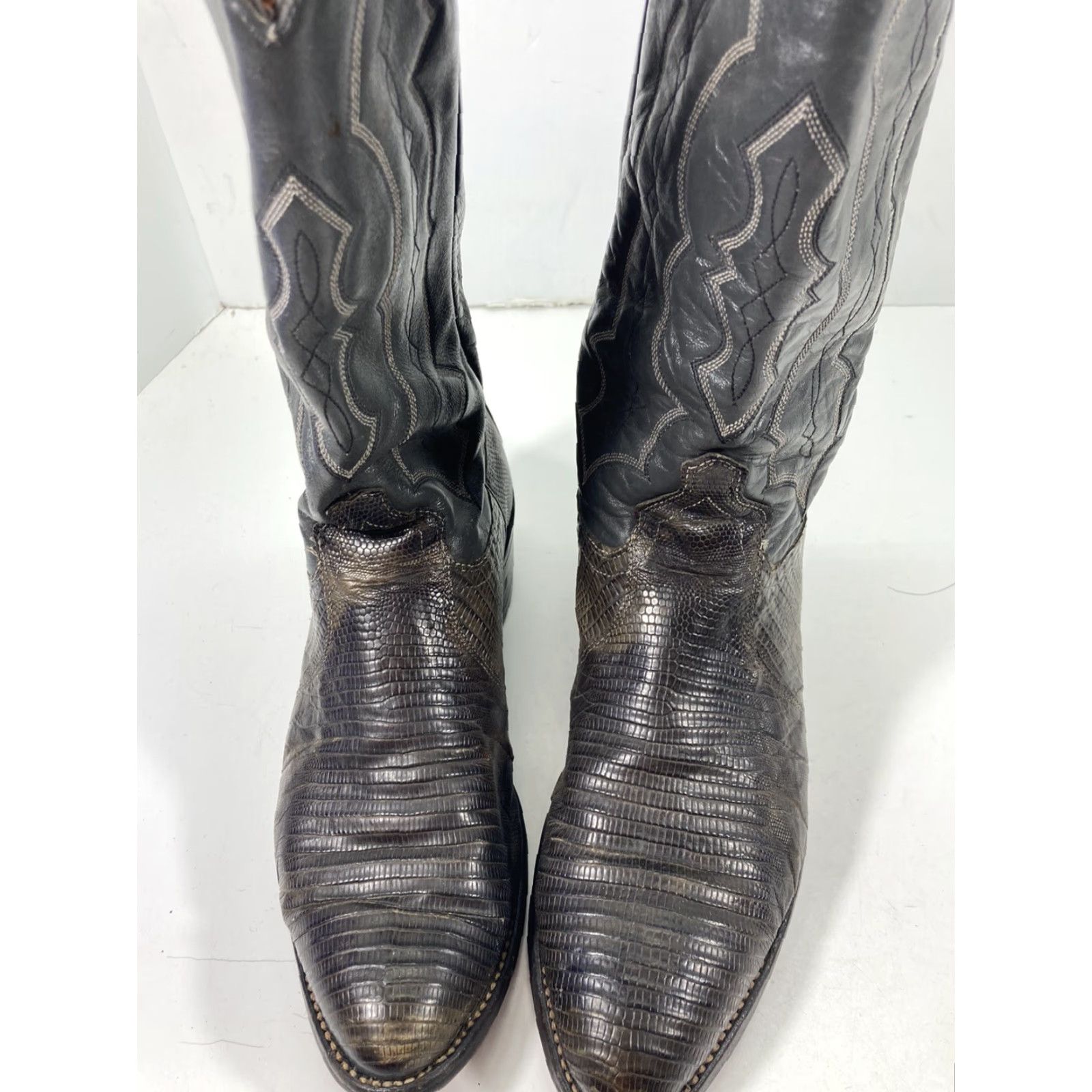 Vintage VINTAGE J. Chisholm Western Boots Men Size 9.5 D Gray Lizard Leather USA Size US 10 / EU 43 - 2 Thumbnail