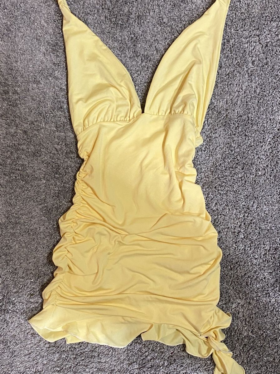 Shein Yellow salsa style dress Size XS / US 0-2 / IT 36-38 - 1 Preview