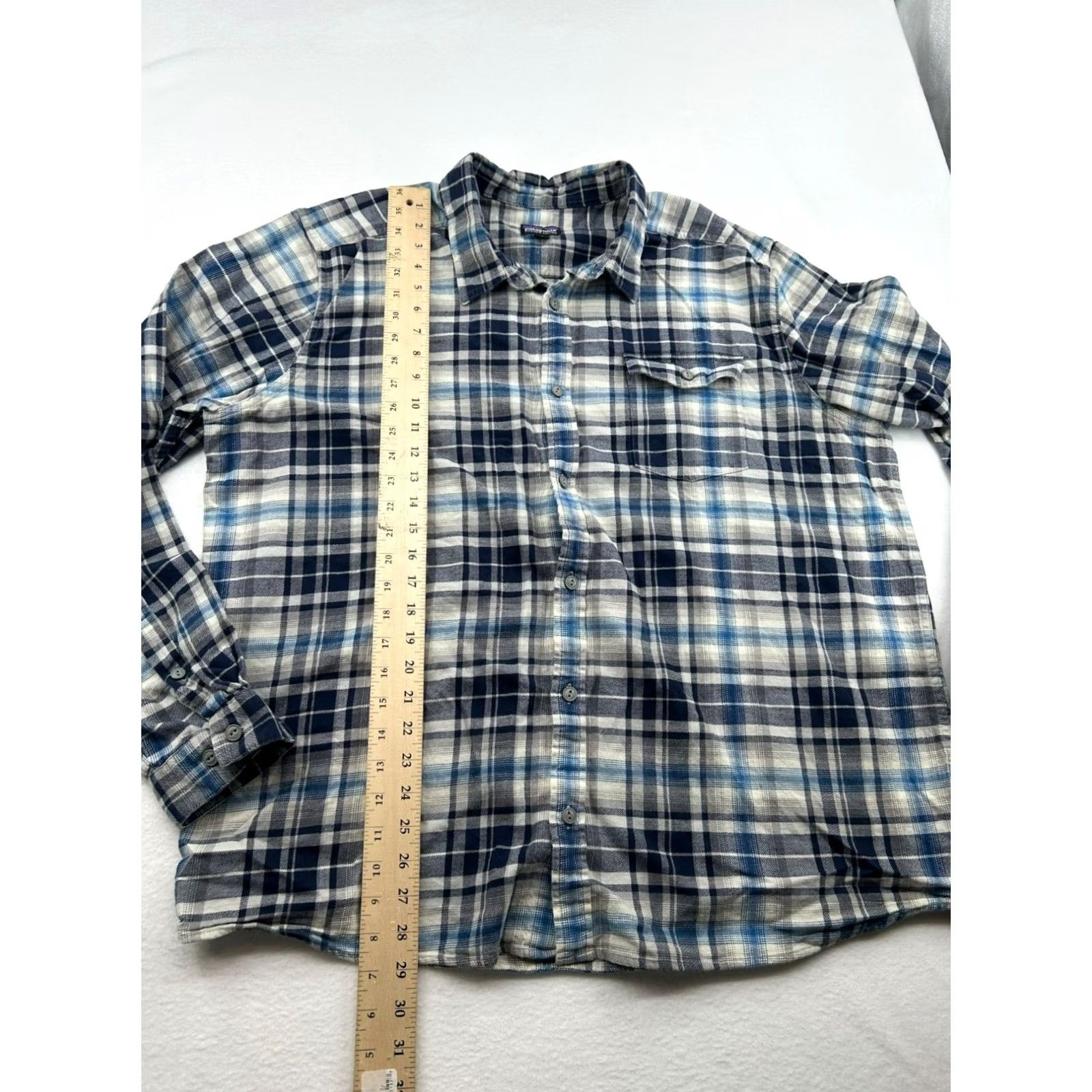 Patagonia Patagonia Womens XXL Organic Cotton Blue & White Plaid Long Sleeve Button-Up Shirt Size US XXL / EU 58 / 5 - 7 Thumbnail
