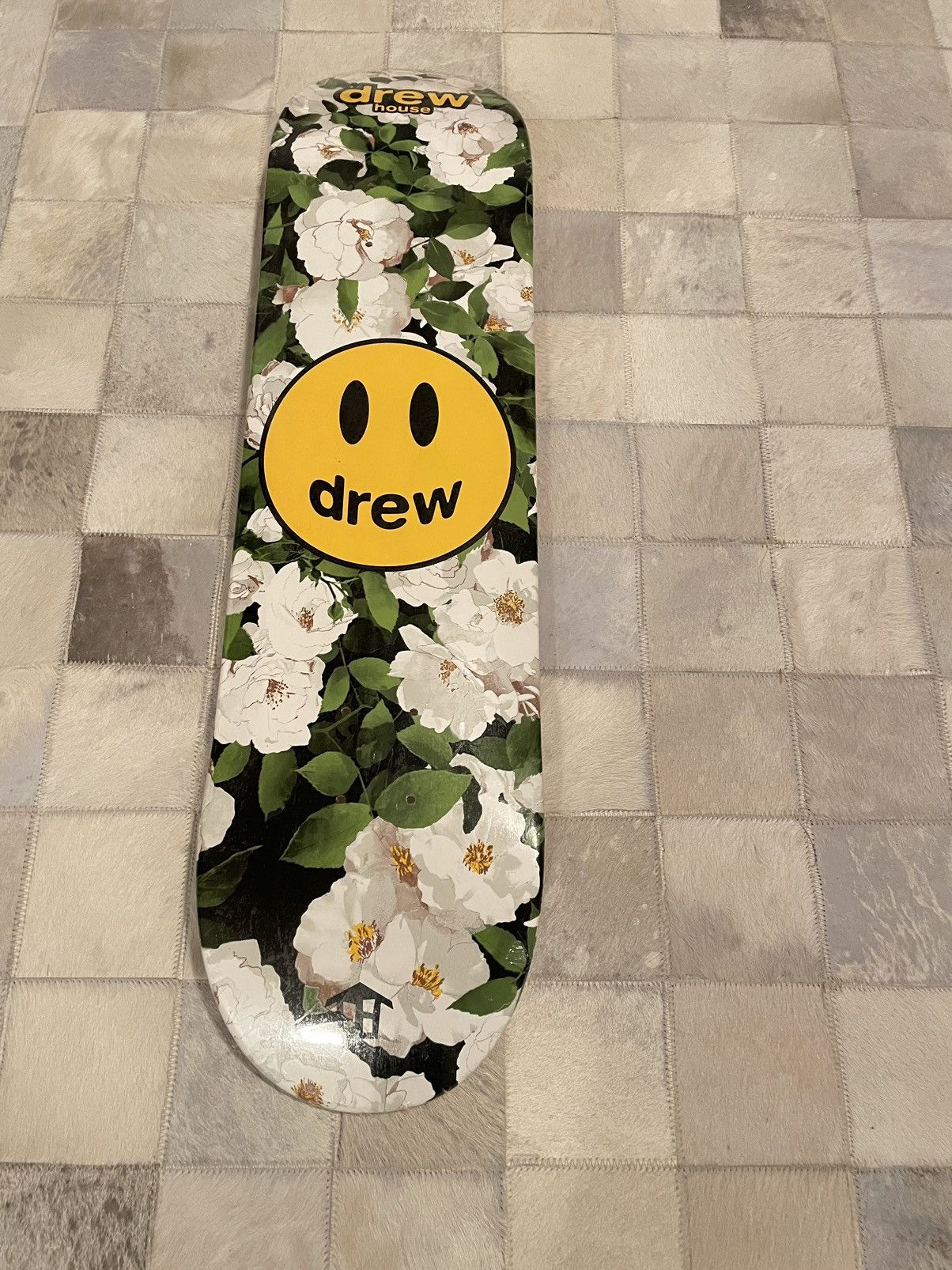 激安超特価 最大80%オフ  Skate Mascot House Drew DecK Roses Iceberg Floral スケートボード