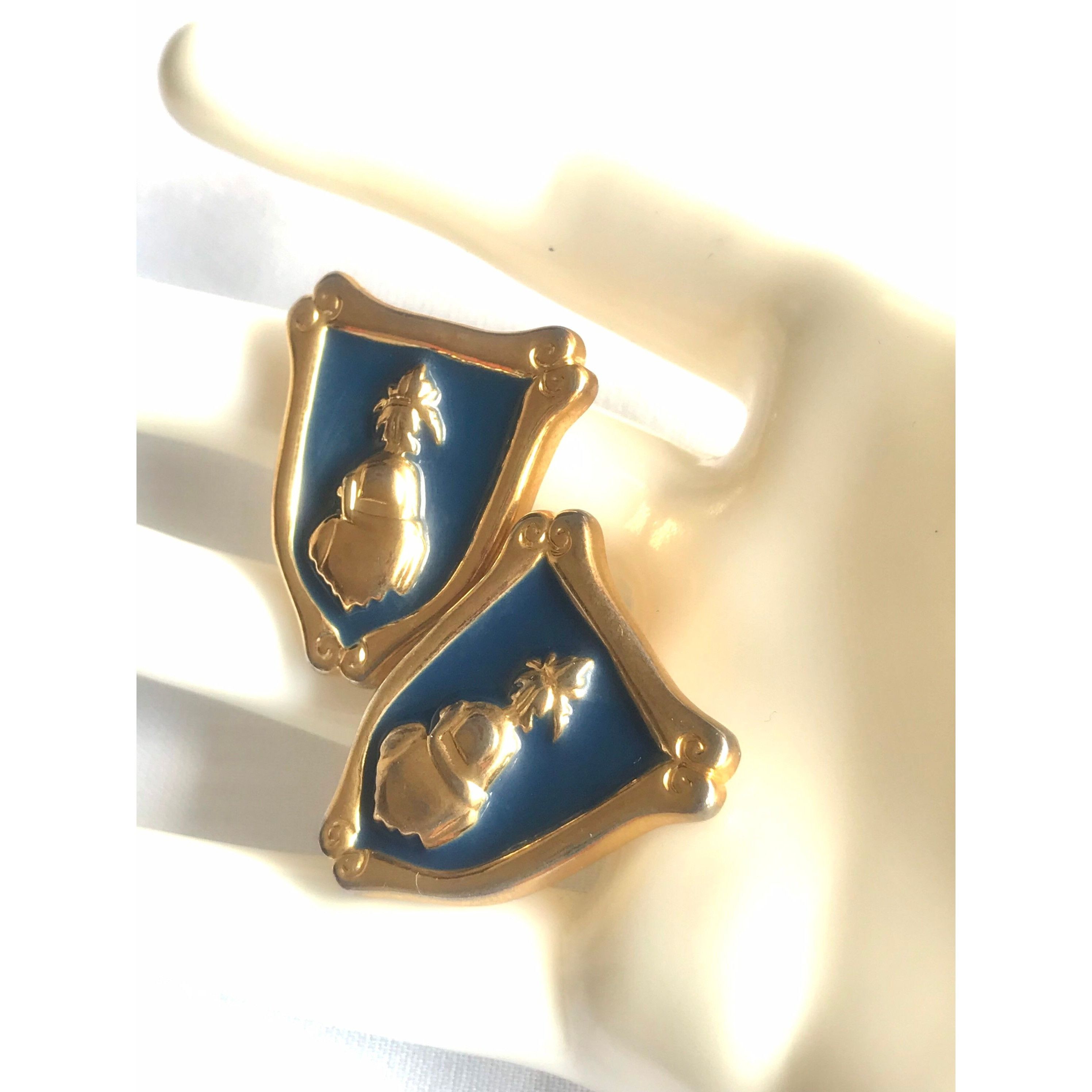 Escada Vintage ESCADA navy and golden flag design earrings. Size ONE SIZE - 3 Thumbnail