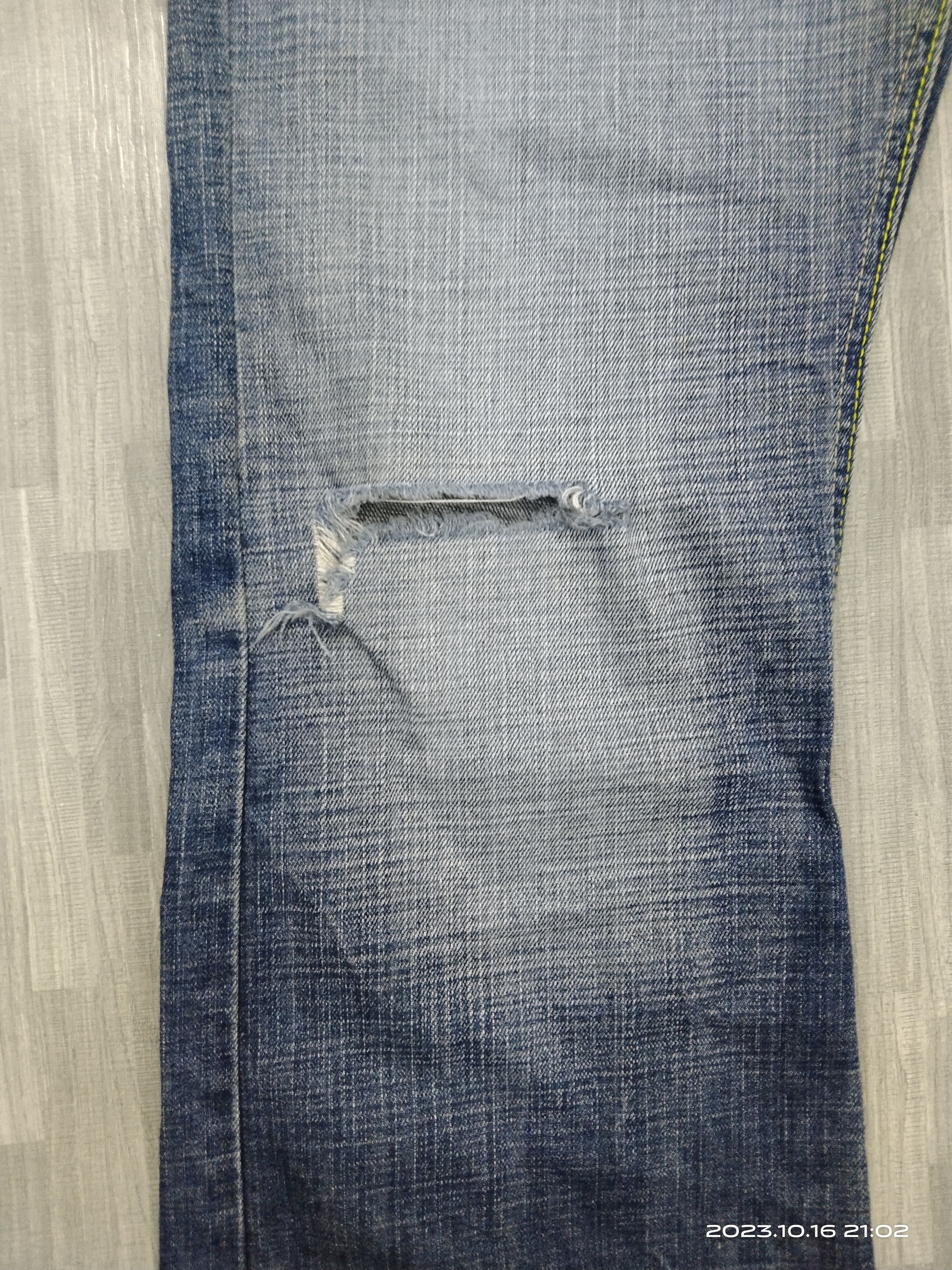 Japanese Brand SICK RIPED FLARE SMOG DENIM PANTS Size US 33 - 6 Thumbnail