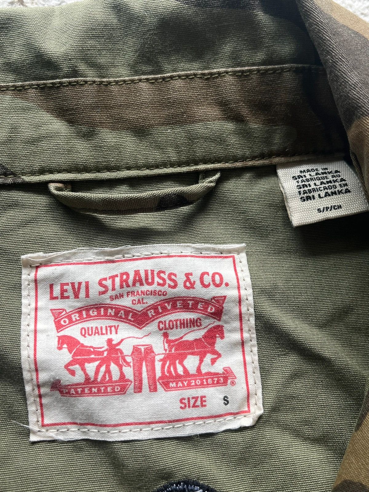 Levi's Levi’s Sz S Made in Sri Lanka 2017 Rare Camo Caroline Jacket Size S / US 4 / IT 40 - 5 Thumbnail