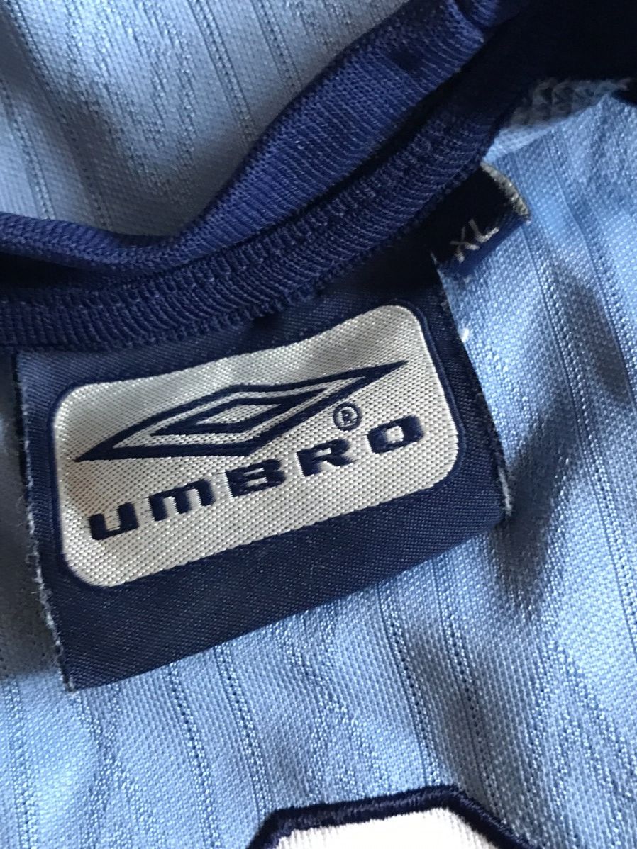 Vintage Vintage Umbro Big Logo Shirt Soccer Jersey Football Size US XL / EU 56 / 4 - 11 Thumbnail
