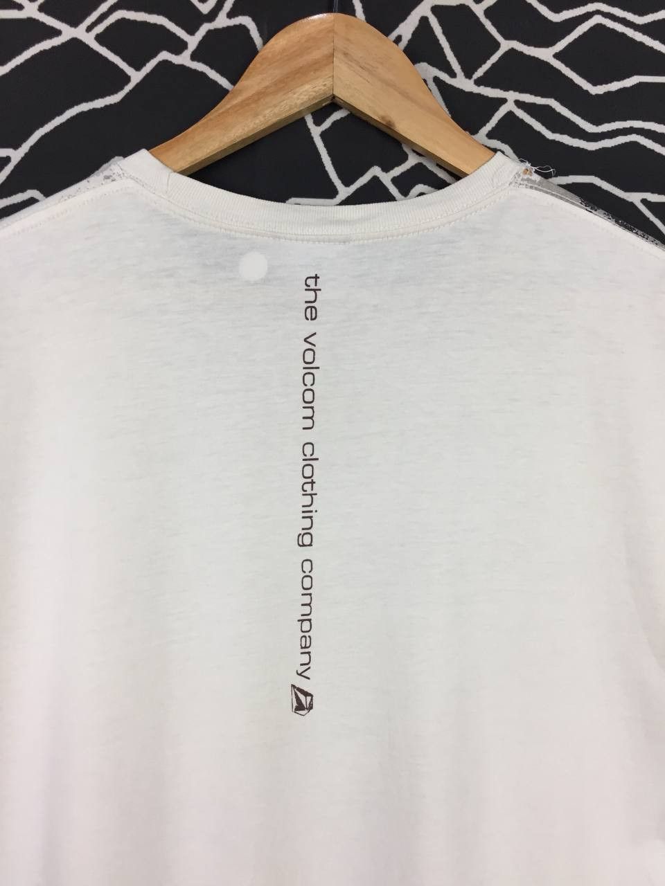 Vintage × Volcom The Volcom Clothing Company Skateboards All Over Print Tee Size US M / EU 48-50 / 2 - 7 Thumbnail