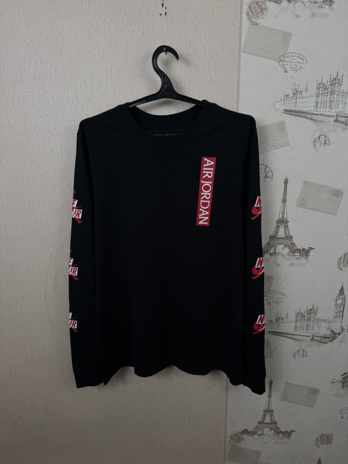 Jordan Brand Air Jordan Long Sleeve Classic Jumpman L Sports Black Men Size US L / EU 52-54 / 3 - 7 Thumbnail