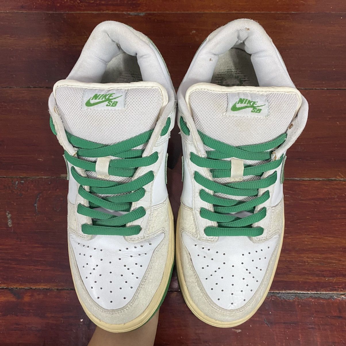 Nike SB Dunk Low White Classic Green 2004 Size US 8 / EU 41 - 8 Thumbnail