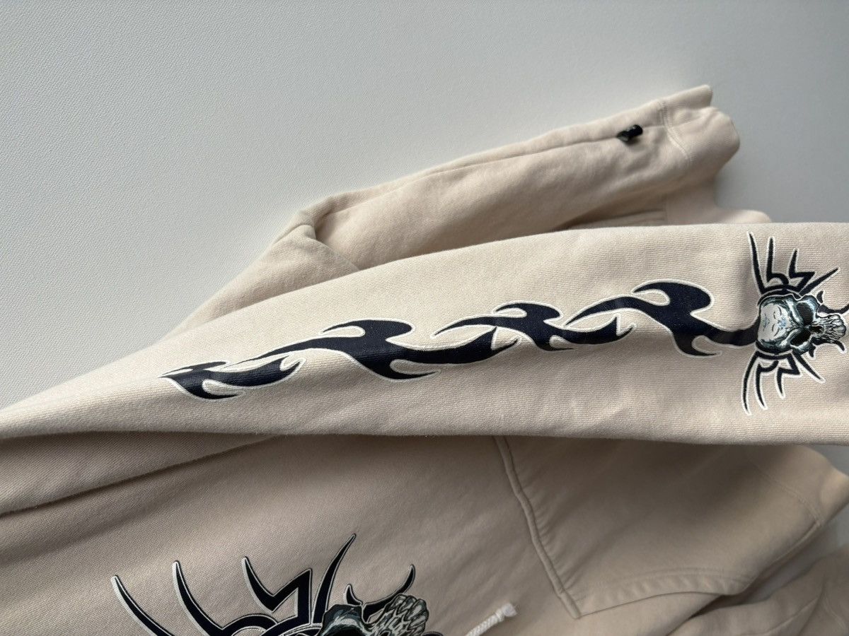 Vintage Vintage y2k Streetwear Tribal Skull Pullover Hoodie Size US M / EU 48-50 / 2 - 4 Thumbnail