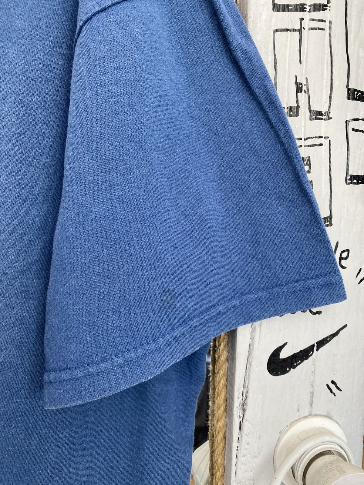 Nike Vintage Nike Athletics Faded 90s tee Size US L / EU 52-54 / 3 - 8 Thumbnail