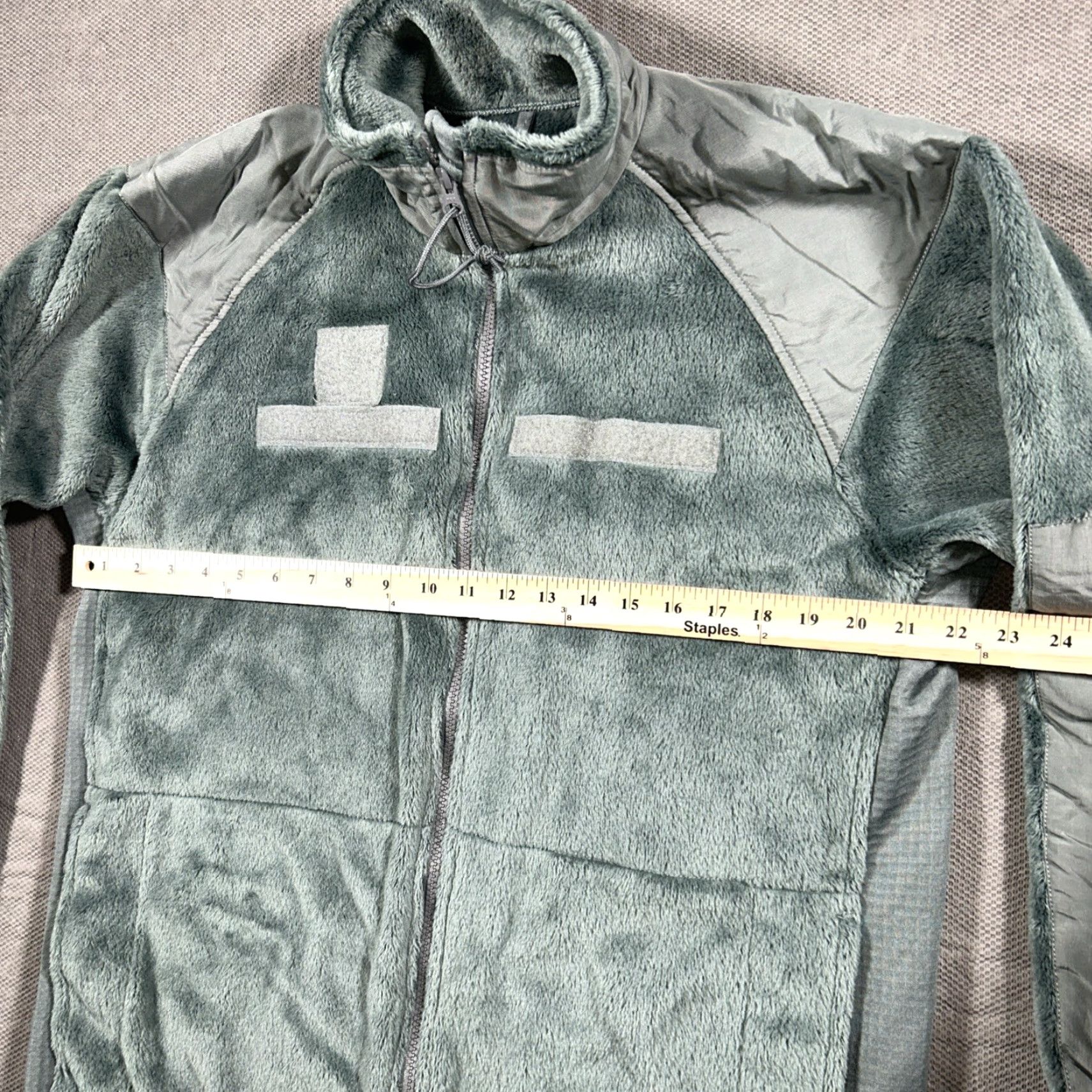 Vintage Polartec Gen III Mens Cold Weather Jacket Green Solid Full Zip M Reg Fleece Size US M / EU 48-50 / 2 - 4 Thumbnail