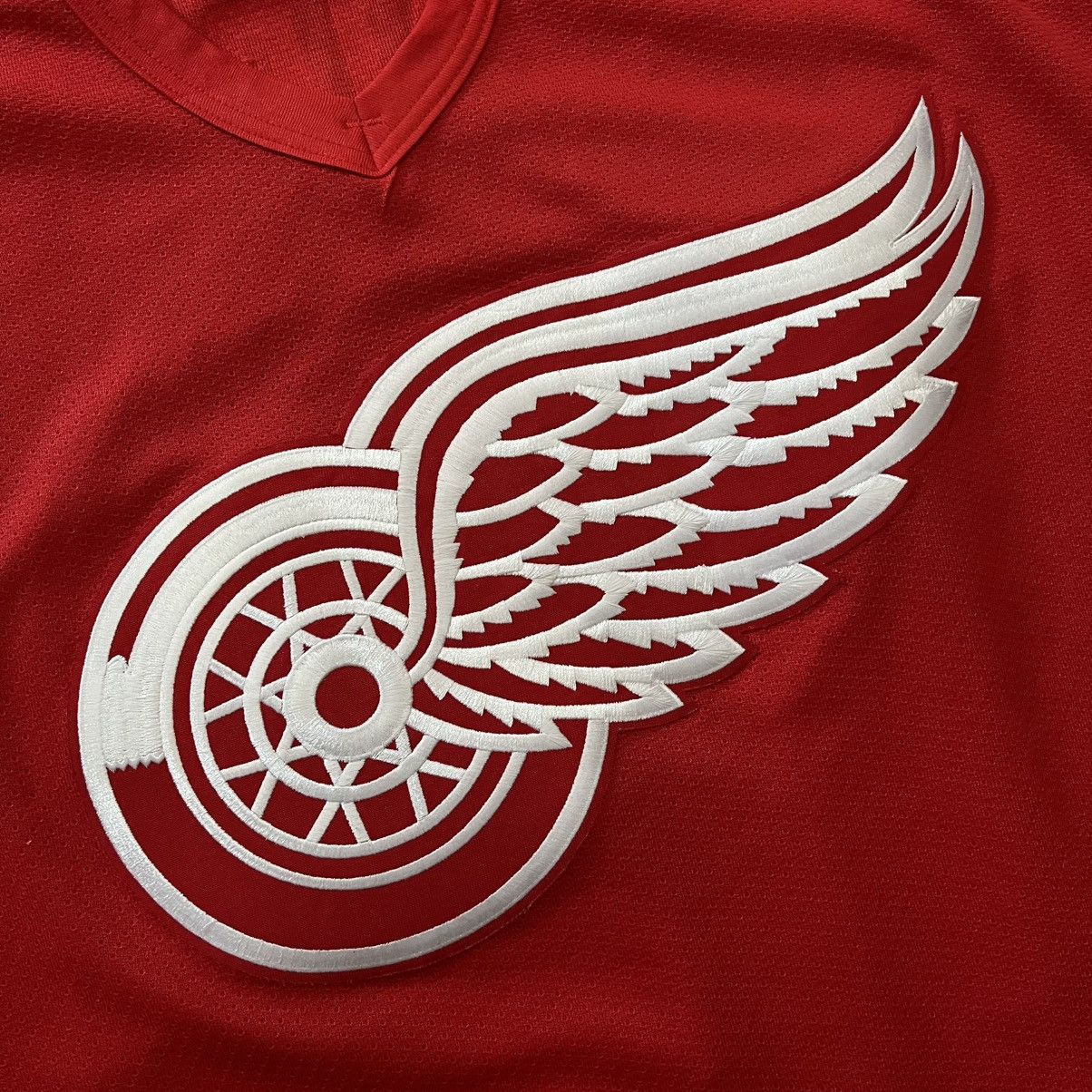 Ccm × NHL VintageCCM Detroit RedWings#14 Brendan Shanahan HockeyJersey Size US L / EU 52-54 / 3 - 6 Thumbnail