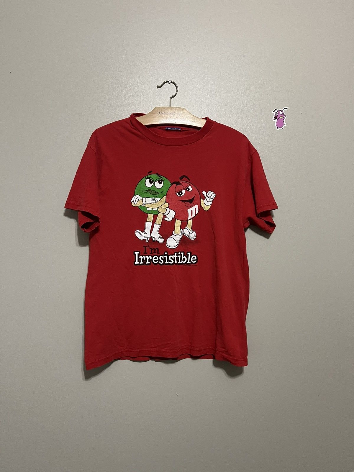 Vintage Vintage 2005 M&M “I’m Irresistible” graphic shirt Size US M / EU 48-50 / 2 - 1 Thumbnail