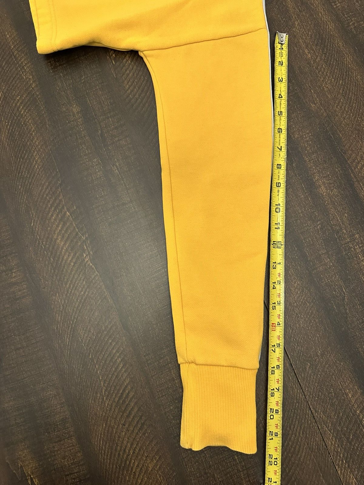 Gymshark Gymshark Women Yellow Legacy Cropped Pullover Sweater Size S Size S / US 4 / IT 40 - 7 Thumbnail