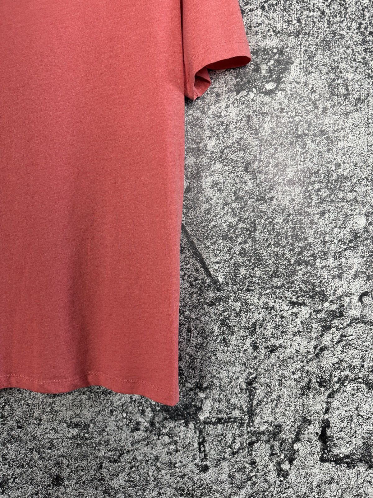 Other Men’s Volkswagen T-Shirt Official Product Bus Palm Size L Size US L / EU 52-54 / 3 - 13 Thumbnail