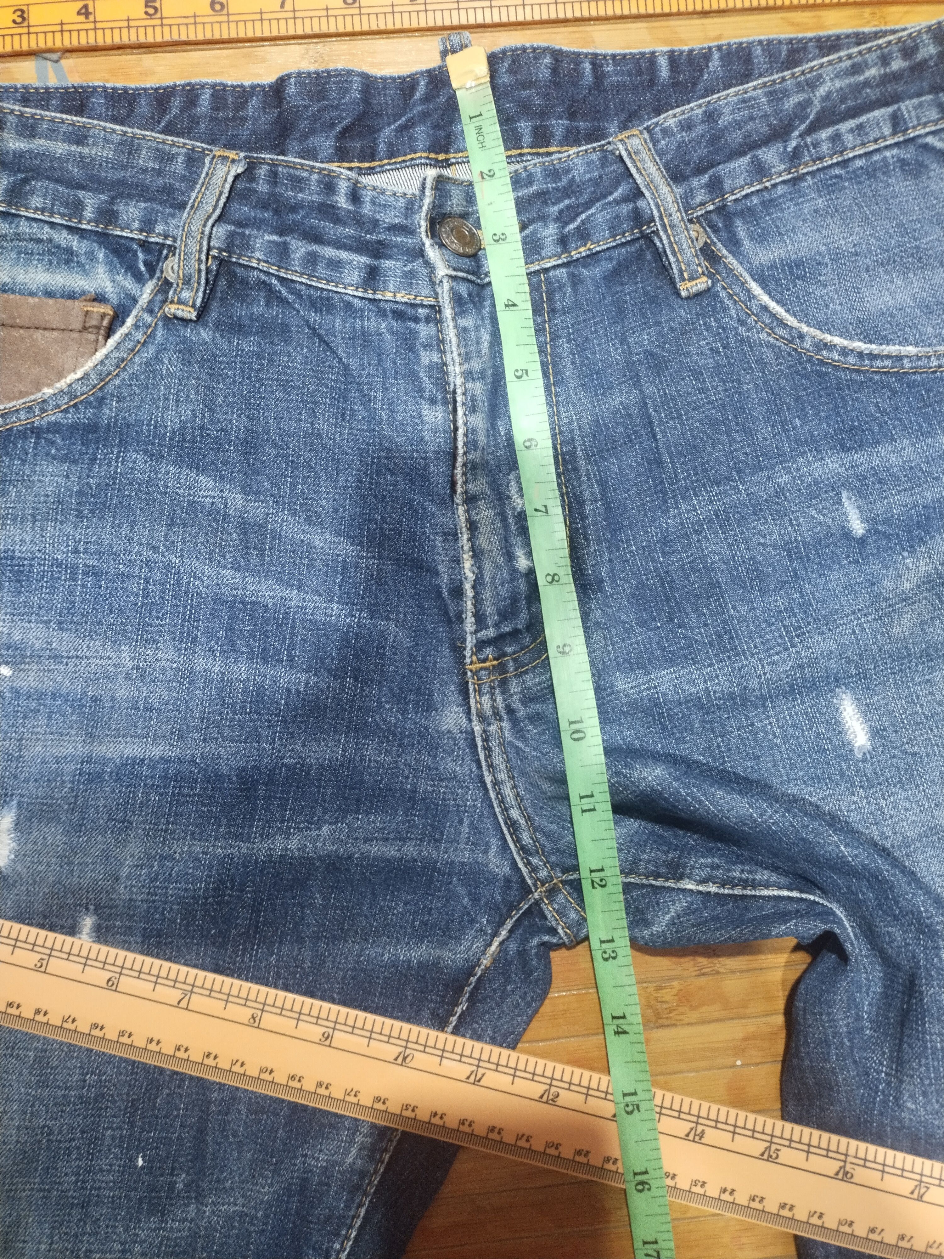 Dsquared2 × Vintage Dsquared Vintage " Distressed Drnim Sz 36" Size US 36 / EU 52 - 8 Thumbnail